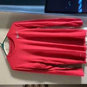 Men's Nike drifit long sleeve